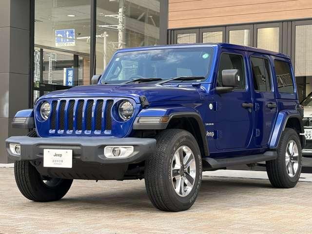 ジープ・ラングラーアンリミテッド サハラ　ワンオーナー　認定中古車　２．０Ｌターボモデル　オーシャンブルーメタリック　テールレンズ・フロントデイライトベゼル　禁煙車（14枚目）