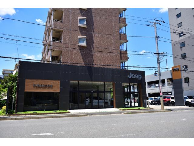 ジープ・ラングラーアンリミテッド サハラ　ワンオーナー　認定中古車　２．０Ｌターボモデル　オーシャンブルーメタリック　テールレンズ・フロントデイライトベゼル　禁煙車（36枚目）