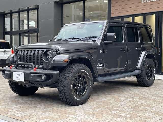 ジープ・ラングラーアンリミテッド サハラ　認定中古車　ジャオス２本出しマフラー　社外１７インチＡＷ　ＢＦグットリッチＫＯ２（２７５／７０／Ｒ１７）　ルビコンフロントバンパー　禁煙車（13枚目）