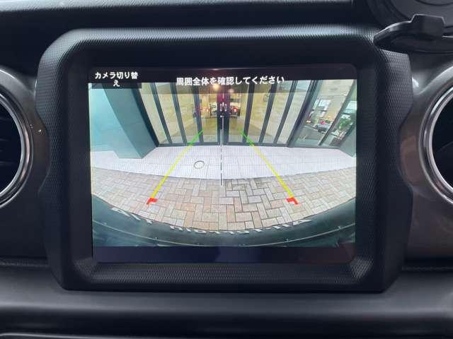 ジープ・ラングラーアンリミテッド サハラ　認定中古車　ジャオス２本出しマフラー　社外１７インチＡＷ　ＢＦグットリッチＫＯ２（２７５／７０／Ｒ１７）　ルビコンフロントバンパー　禁煙車（25枚目）