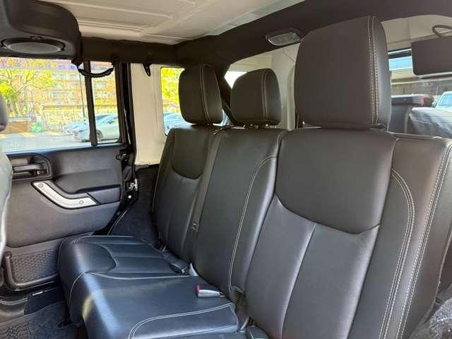 ジープ・ラングラーアンリミテッド サハラ（17枚目）