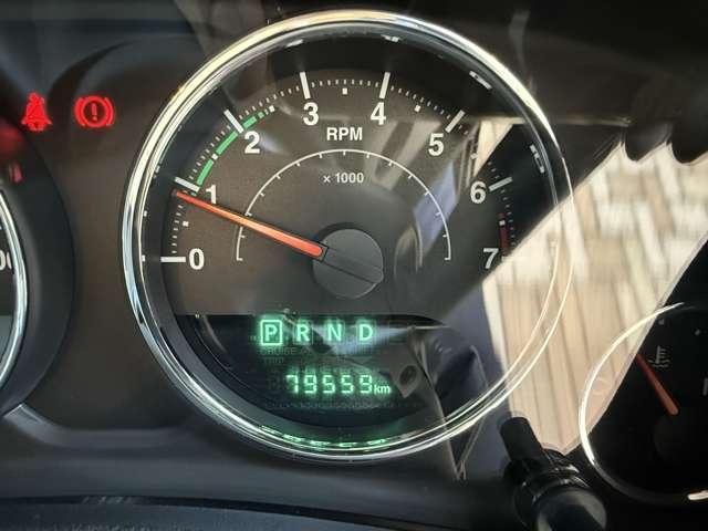 ジープ・ラングラーアンリミテッド サハラ（24枚目）