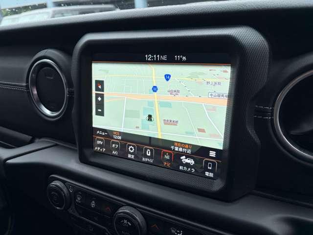 ジープ・ラングラーアンリミテッド サハラ　認定中古車　２．０Ｌターボモデル　前期最終モデル　フロント・サイドカメラ　ブラインドスポットモニター　シートヒーター・ハンドルヒーター　後期純正ホイール　禁煙車（20枚目）