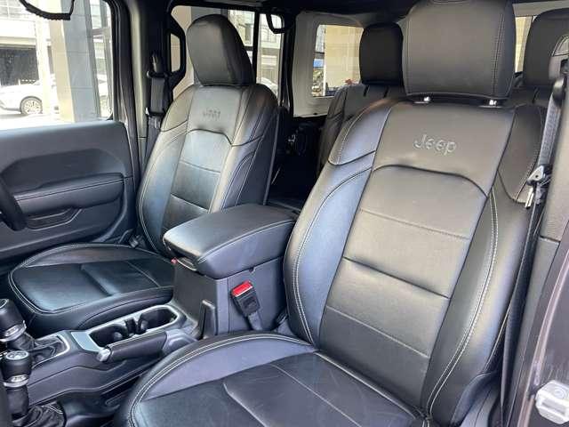 ジープ・ラングラーアンリミテッド サハラ　認定中古車　３．６ＬＶ６ペンタスターモデル　シートヒーター　ハンドルヒータ―　ドライブレコーダー　禁煙車（27枚目）