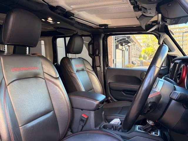 ジープ・ラングラーアンリミテッド ルビコン　認定中古車　３．６Ｌ　Ｖ６ベンタスターエンジン　ブラインドスポットモニター　ＡＣＣ　禁煙車（18枚目）