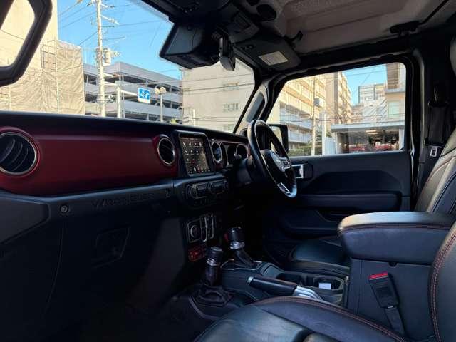ジープ・ラングラーアンリミテッド ルビコン　認定中古車　３．６Ｌ　Ｖ６ベンタスターエンジン　ブラインドスポットモニター　ＡＣＣ　禁煙車（28枚目）