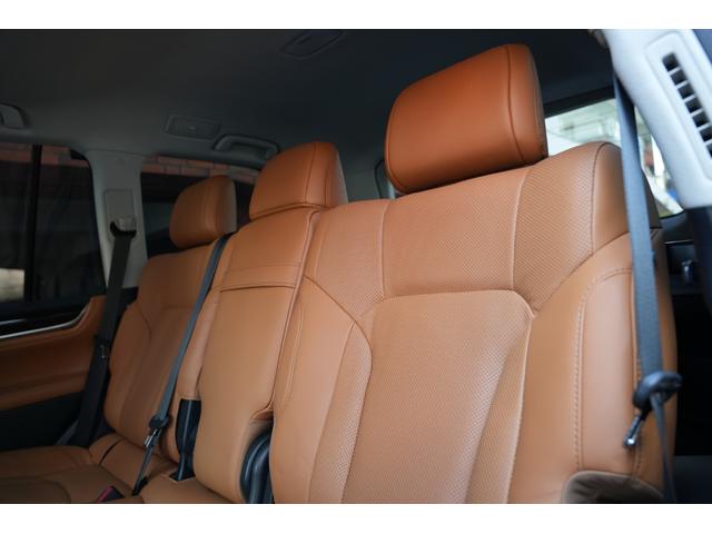 ＬＸ ＬＸ５７０　法人ワンオーナー車　顧客様買取車　マークレビンソンサウンド　リヤエンターテイメント　５人乗り仕様　ＴＲＤフロントグリル＆スポイラー　ＴＲＤリヤバンパースポイラー　ＴＲＤ２１インチ鍛造ホイール有（15枚目）