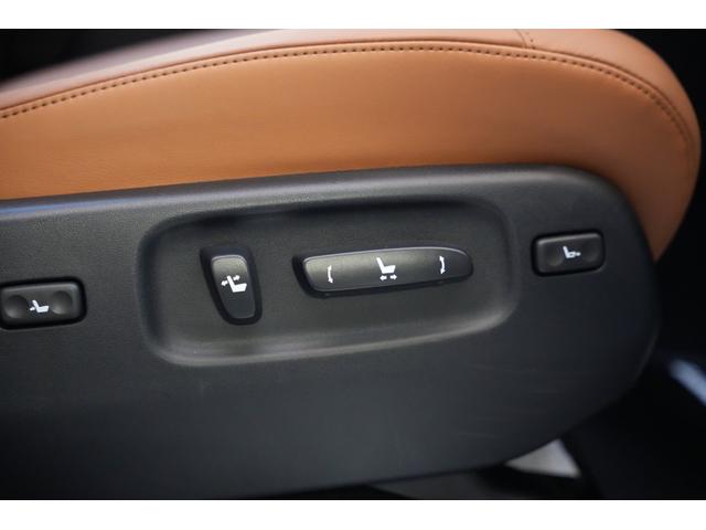 ＬＸ ＬＸ５７０　法人ワンオーナー車　顧客様買取車　マークレビンソンサウンド　リヤエンターテイメント　５人乗り仕様　ＴＲＤフロントグリル＆スポイラー　ＴＲＤリヤバンパースポイラー　ＴＲＤ２１インチ鍛造ホイール有（19枚目）