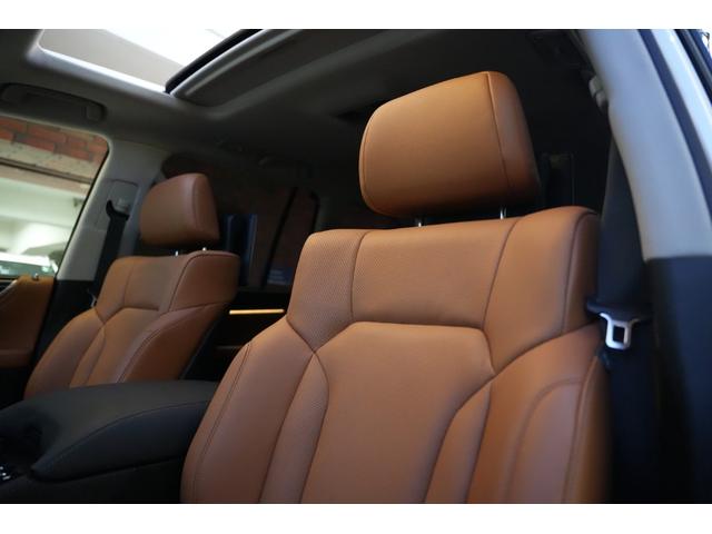 ＬＸ ＬＸ５７０　法人ワンオーナー車　顧客様買取車　マークレビンソンサウンド　リヤエンターテイメント　５人乗り仕様　ＴＲＤフロントグリル＆スポイラー　ＴＲＤリヤバンパースポイラー　ＴＲＤ２１インチ鍛造ホイール有（41枚目）