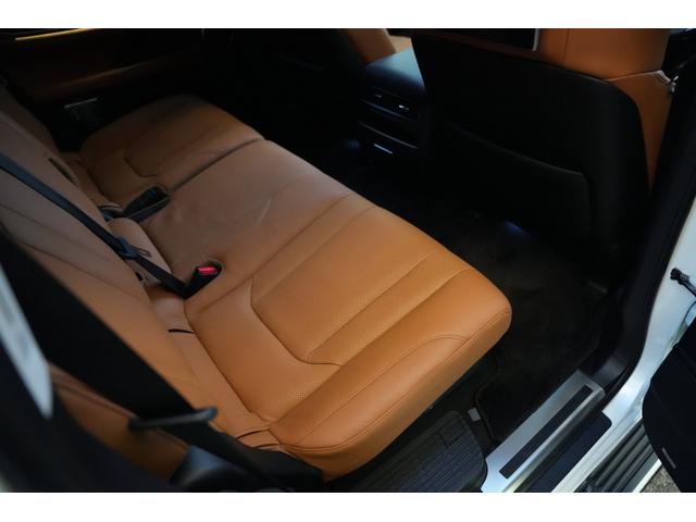 ＬＸ ＬＸ５７０　法人ワンオーナー車　顧客様買取車　マークレビンソンサウンド　リヤエンターテイメント　５人乗り仕様　ＴＲＤフロントグリル＆スポイラー　ＴＲＤリヤバンパースポイラー　ＴＲＤ２１インチ鍛造ホイール有（42枚目）