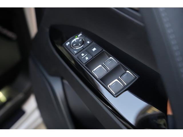 ＬＸ ＬＸ５７０　法人ワンオーナー車　顧客様買取車　マークレビンソンサウンド　リヤエンターテイメント　５人乗り仕様　ＴＲＤフロントグリル＆スポイラー　ＴＲＤリヤバンパースポイラー　ＴＲＤ２１インチ鍛造ホイール有（44枚目）