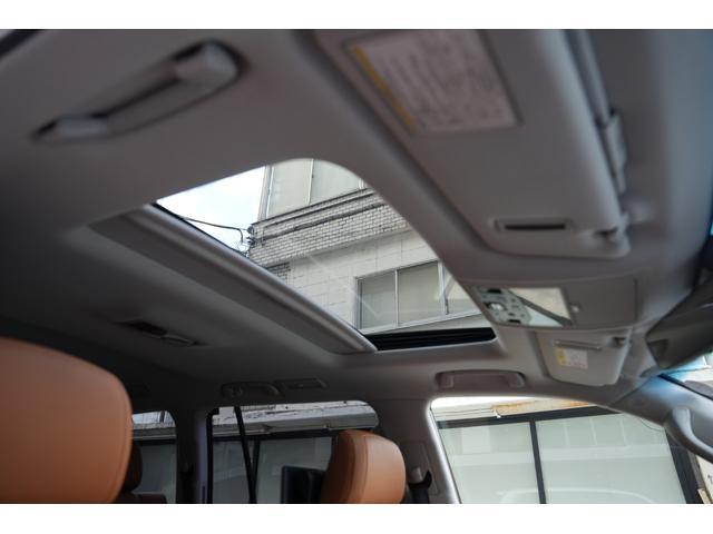ＬＸ ＬＸ５７０　法人ワンオーナー車　顧客様買取車　マークレビンソンサウンド　リヤエンターテイメント　５人乗り仕様　ＴＲＤフロントグリル＆スポイラー　ＴＲＤリヤバンパースポイラー　ＴＲＤ２１インチ鍛造ホイール有（63枚目）
