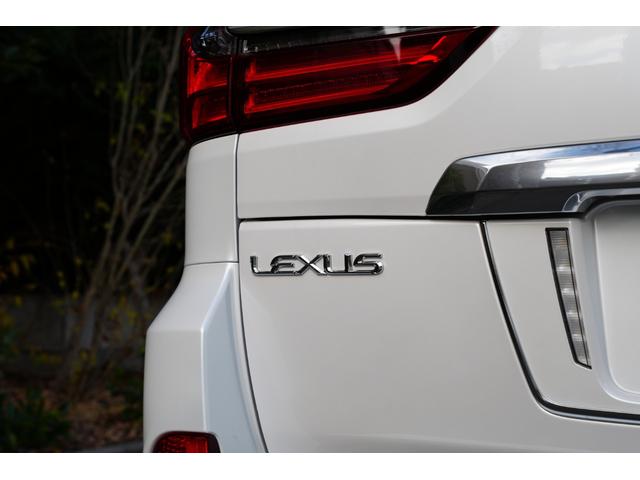 ＬＸ ＬＸ５７０　法人ワンオーナー車　顧客様買取車　マークレビンソンサウンド　リヤエンターテイメント　５人乗り仕様　ＴＲＤフロントグリル＆スポイラー　ＴＲＤリヤバンパースポイラー　ＴＲＤ２１インチ鍛造ホイール有（69枚目）