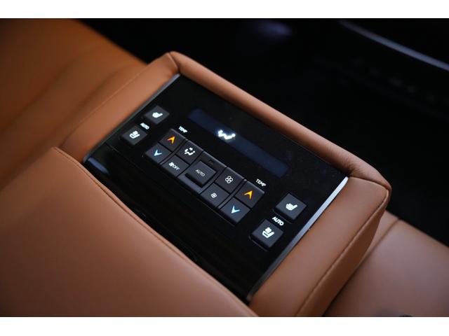 ＬＸ ＬＸ５７０　法人ワンオーナー車　顧客様買取車　マークレビンソンサウンド　リヤエンターテイメント　５人乗り仕様　ＴＲＤフロントグリル＆スポイラー　ＴＲＤリヤバンパースポイラー　ＴＲＤ２１インチ鍛造ホイール有（73枚目）