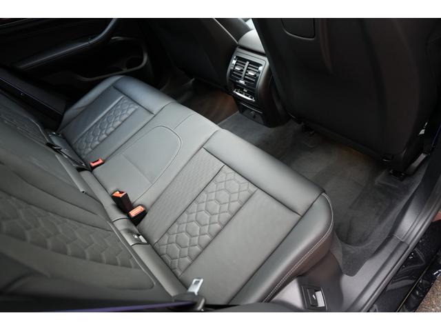 Ｘ３ Ｍ コンペティション　電動パノラマガラスサンルーフ　リヤシートバックレスト　アジャストメント　直列６気筒ツインターボ　メタリックペイント　カーボンインテリアトリム　アクティブベンチレーション　ヘッドアップディスプレイ（61枚目）