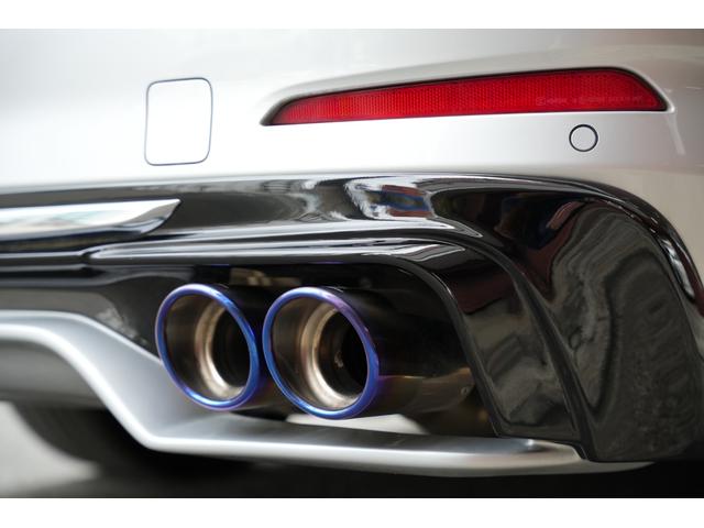 �E�G�i�W�[×�A�[�L�����[�E�R���{�`�^���e�[���}�t���[�i�Ԍ��Ή��j�E�E�E�R�O�O�D�O�O�O�~�i�ŕʁj