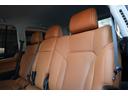 ・2列シート(5人乗り仕様)・・・無償