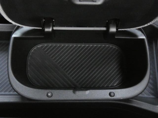 MINI クーパーC フェイバード・トリム 正規認定中古車 保証整備付 弊社試乗車 ナビ ETC バックカメラ 衝突軽減ブレーキ アイドリングストップ 障害物ソナー レーンキープ アクティブクルコン LEDライト 純正ホイール(18枚目)