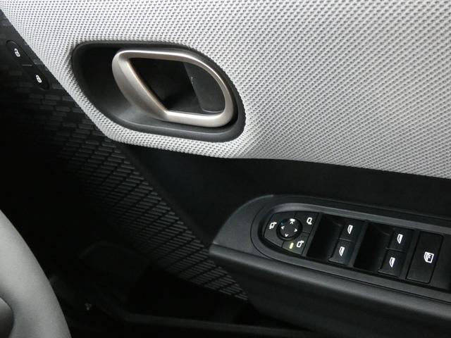 MINI クーパーC フェイバード・トリム 正規認定中古車 保証整備付 弊社試乗車 ナビ ETC バックカメラ 衝突軽減ブレーキ アイドリングストップ 障害物ソナー レーンキープ アクティブクルコン LEDライト 純正ホイール(21枚目)