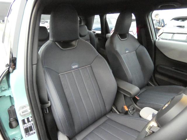 MINI クーパーC フェイバード・トリム 正規認定中古車 保証整備付 弊社試乗車 ナビ ETC バックカメラ 衝突軽減ブレーキ アイドリングストップ 障害物ソナー レーンキープ アクティブクルコン LEDライト 純正ホイール(24枚目)