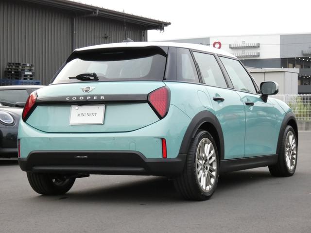 MINI クーパーC フェイバード・トリム 正規認定中古車 保証整備付 弊社試乗車 ナビ ETC バックカメラ 衝突軽減ブレーキ アイドリングストップ 障害物ソナー レーンキープ アクティブクルコン LEDライト 純正ホイール(38枚目)