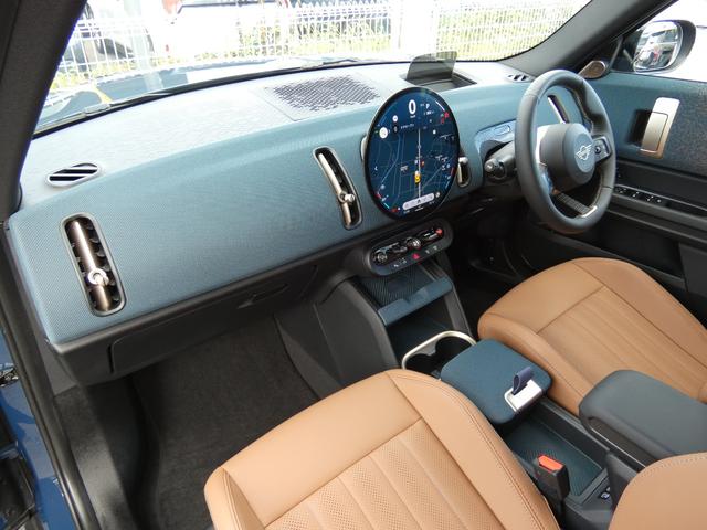 ＭＩＮＩ カントリーマンＳオール４　フェイバード・トリム　Ｍパッケージ　正規認定中古車　保証整備付　弊社試乗車　ナビ　ＥＴＣ　ドラレコ　バックカメラ　電動シート　ハーマンカードン　衝突軽減ブレーキ　アイドリングストップ　障害物ソナー　レーンキープ（26枚目）