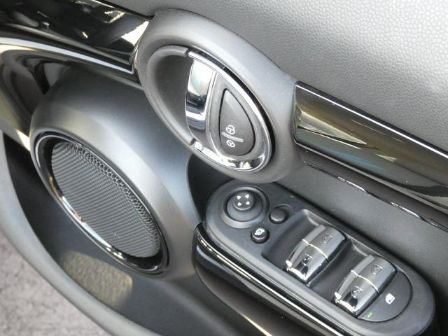ＭＩＮＩ クーパー　正規認定中古車　保証整備付　ナビ　ＥＴＣ　ドラレコ　バックカメラ　衝突軽減ブレーキ　アイドリングストップ　障害物ソナー　レーンキープ　アクティブクルコン　ＬＥＤライト　純正ホイール（26枚目）