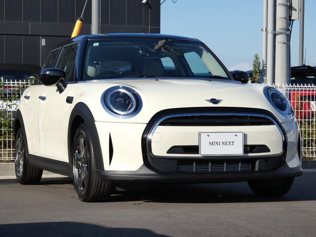 ＭＩＮＩ クーパー　正規認定中古車　保証整備付　ナビ　ＥＴＣ　ドラレコ　バックカメラ　衝突軽減ブレーキ　アイドリングストップ　障害物ソナー　レーンキープ　アクティブクルコン　ＬＥＤライト　純正ホイール（42枚目）