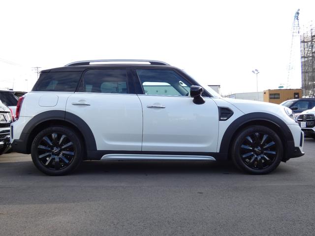 ＭＩＮＩ クーパーＤクロスオーバープレミアム＋Ｐクラシックトリム　正規認定中古車　保証整備付　ナビ　ＥＴＣ　バックカメラ　衝突軽減ブレーキ　アイドリングストップ　障害物ソナー　レーンキープ　アクティブクルコン　ＬＥＤライト　純正ホイール（49枚目）