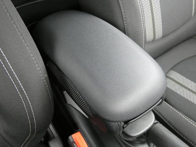 MINI クーパーS パディ・ホプカーク・エディション 限定車 正規認定中古車 保証整備付 ナビ ETC バックカメラ 衝突軽減ブレーキ アイドリングストップ 障害物ソナー アクティブクルコン LEDライト 純正ホイール(19枚目)