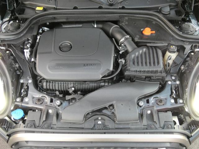 MINI クーパーS レゾリュート・エディション 特別仕様車 正規認定中古車 保証整備付 ワンオーナー 禁煙車 ETC ドラレコ バックカメラ 衝突軽減ブレーキ アイドリングストップ 障害物ソナー レーンキープ クルコン LEDライト 純正ホイール(55枚目)