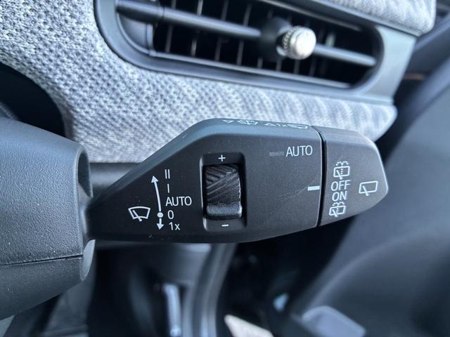 ＭＩＮＩ クーパーＳ　フェイバリット・トリム　ＭＩＮＩ認定中古車　ＭＩＮＩＮＥＸＴ保証　新車保証継承　フェイバードトリム　Ｍパッケージ　１８インチアロイ　ＥＴＣ２．０　クラウドナビゲーション　アップルカープレイ　アンドロイドオート　全周囲カメラ（18枚目）