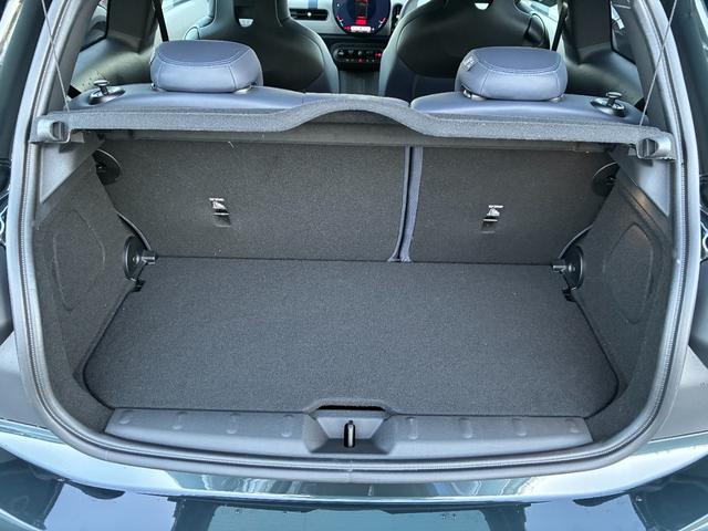 ＭＩＮＩ クーパーＳ　フェイバリット・トリム　ＭＩＮＩ認定中古車　ＭＩＮＩＮＥＸＴ保証　新車保証継承　フェイバードトリム　Ｍパッケージ　１８インチアロイ　ＥＴＣ２．０　クラウドナビゲーション　アップルカープレイ　アンドロイドオート　全周囲カメラ（39枚目）