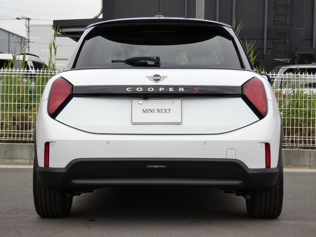 ＭＩＮＩ クーパーＳ　フェイバード・トリム　Ｍパッケージ　正規認定中古車　保証整備付　弊社代車　ナビ　ＥＴＣ　ドラレコ　バックカメラ　電動シート　ハーマンカードン　衝突軽減ブレーキ　アイドリングストップ　障害物ソナー　レーンキープ　Ａクルコン（47枚目）