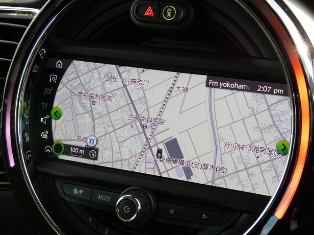 ＭＩＮＩ クーパー　クラブマン　正規認定中古車　保証整備付　ナビ　ＥＴＣ　バックカメラ　衝突軽減ブレーキ　アイドリングストップ　障害物ソナー　アダプティブクルコン　ＬＥＤライト　純正ホイール（14枚目）