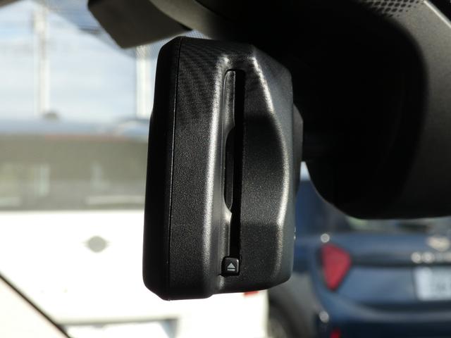 ＭＩＮＩ クーパー　クラブマン　正規認定中古車　保証整備付　ナビ　ＥＴＣ　バックカメラ　衝突軽減ブレーキ　アイドリングストップ　障害物ソナー　アダプティブクルコン　ＬＥＤライト　純正ホイール（15枚目）