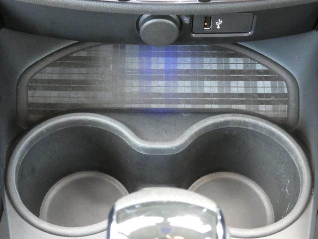 ＭＩＮＩ クーパー　クラブマン　正規認定中古車　保証整備付　ナビ　ＥＴＣ　バックカメラ　衝突軽減ブレーキ　アイドリングストップ　障害物ソナー　アダプティブクルコン　ＬＥＤライト　純正ホイール（18枚目）