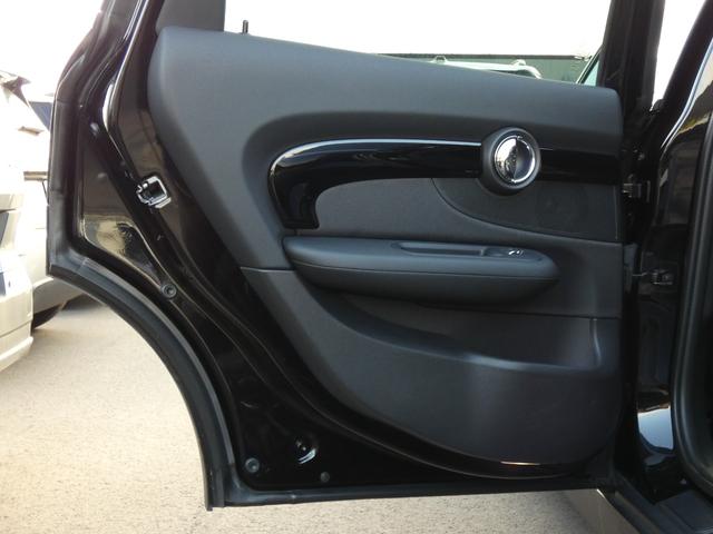 ＭＩＮＩ クーパー　クラブマン　正規認定中古車　保証整備付　ナビ　ＥＴＣ　バックカメラ　衝突軽減ブレーキ　アイドリングストップ　障害物ソナー　アダプティブクルコン　ＬＥＤライト　純正ホイール（41枚目）