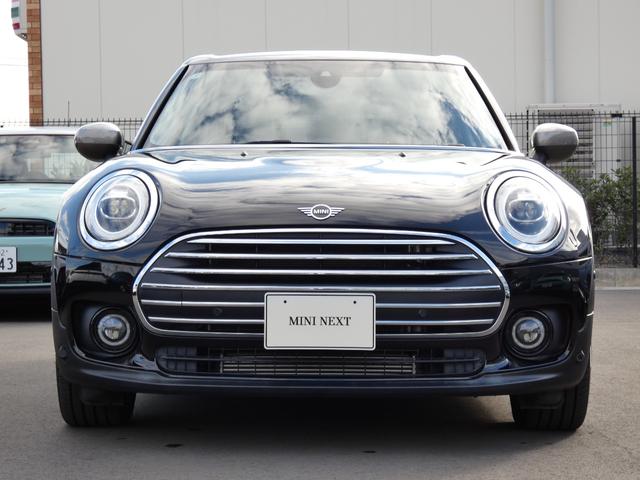 ＭＩＮＩ クーパー　クラブマン　正規認定中古車　保証整備付　ナビ　ＥＴＣ　バックカメラ　衝突軽減ブレーキ　アイドリングストップ　障害物ソナー　アダプティブクルコン　ＬＥＤライト　純正ホイール（43枚目）