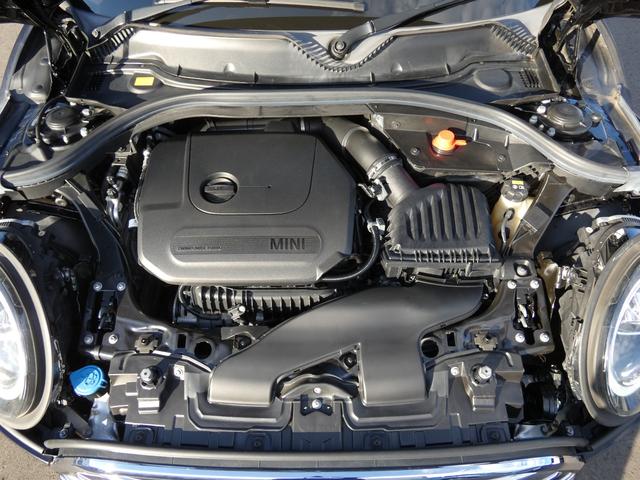 ＭＩＮＩ クーパー　クラブマン　正規認定中古車　保証整備付　ナビ　ＥＴＣ　バックカメラ　衝突軽減ブレーキ　アイドリングストップ　障害物ソナー　アダプティブクルコン　ＬＥＤライト　純正ホイール（58枚目）