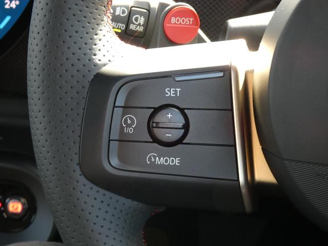 ＭＩＮＩ ＪＣＷ　Ｅ　ジョン・クーパー・ワークス　Ｌパッケージ　正規認定中古車　保証整備付　弊社試乗車　急速充電　ナビ　ＥＴＣ　ドラレコ　バックカメラ　電動シート　ハーマンカードン　衝突軽減ブレーキ　障害物ソナー　レーンキープ　Ａクルコン　サンルーフ（6枚目）