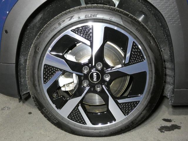 �i���O�j�����P�W�C���`�z�C�[���I