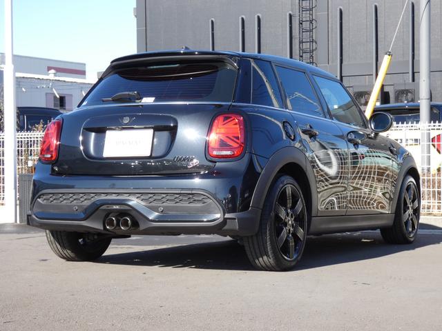 ＭＩＮＩ クーパーＳＤ　クラシック・トリム　正規認定中古車　保証整備付　ＥＴＣ　ドラレコ　バックカメラ　衝突軽減ブレーキ　アイドリングストップ　障害物ソナー　レーンキープ　クルコン　ＬＥＤライト　純正ホイール（42枚目）