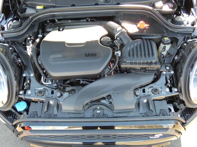 ＭＩＮＩ クーパーＳＤ　クラシック・トリム　正規認定中古車　保証整備付　ＥＴＣ　ドラレコ　バックカメラ　衝突軽減ブレーキ　アイドリングストップ　障害物ソナー　レーンキープ　クルコン　ＬＥＤライト　純正ホイール（59枚目）