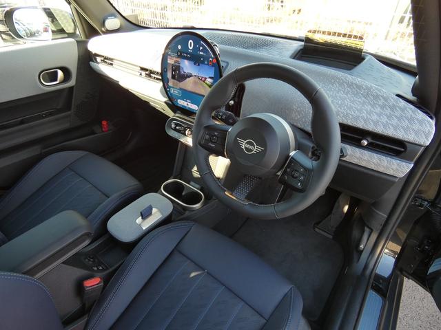 ＭＩＮＩ クーパーＳ　フェイバード・トリム　Ｍパッケージ　正規認定中古車　保証整備付　弊社試乗車　ナビ　ＥＴＣ　ドラレコ　バックカメラ　電動シート　ハーマンカードン　衝突軽減ブレーキ　アイドリングストップ　障害物ソナー　レーンキープ　Ａクルコン（25枚目）