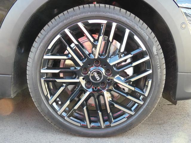 ＭＩＮＩ クーパーＳ　フェイバード・トリム　Ｍパッケージ　正規認定中古車　保証整備付　弊社試乗車　ナビ　ＥＴＣ　ドラレコ　バックカメラ　電動シート　ハーマンカードン　衝突軽減ブレーキ　アイドリングストップ　障害物ソナー　レーンキープ　Ａクルコン（57枚目）
