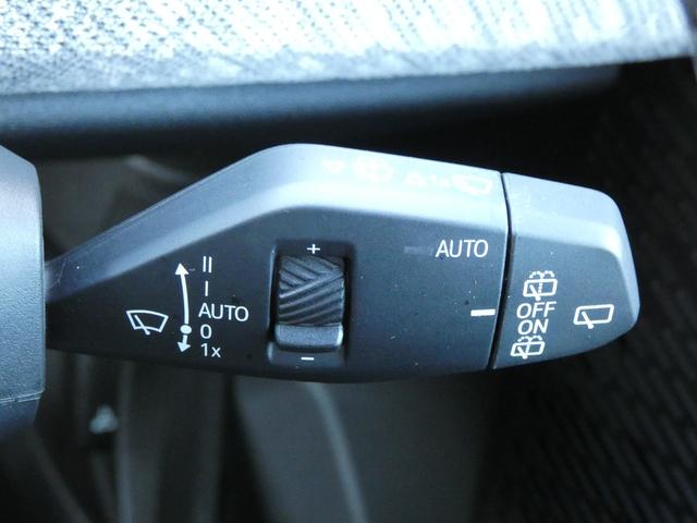 ＭＩＮＩ クーパーＣ　フェイバード・トリム　正規認定中古車　保証整備付　弊社試乗車　ナビ　ＥＴＣ　バックカメラ　衝突軽減ブレーキ　アイドリングストップ　障害物ソナー　レーンキープ　アダプティブクルコン　ＬＥＤライト　純正ホイール（14枚目）