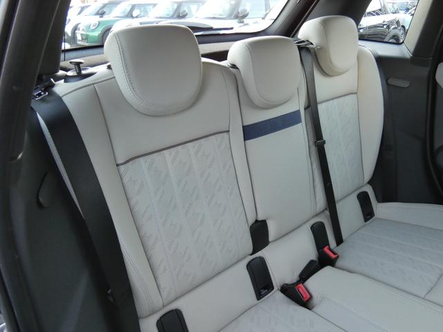 ＭＩＮＩ クーパーＣ　フェイバード・トリム　正規認定中古車　保証整備付　弊社試乗車　ナビ　ＥＴＣ　バックカメラ　衝突軽減ブレーキ　アイドリングストップ　障害物ソナー　レーンキープ　アダプティブクルコン　ＬＥＤライト　純正ホイール（31枚目）