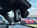 ITSスポット対応ETC車載器システム内蔵自動防眩ルームミラーが付いております。