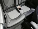 後部座席は、チャイルドシートの取り付けが可能です!